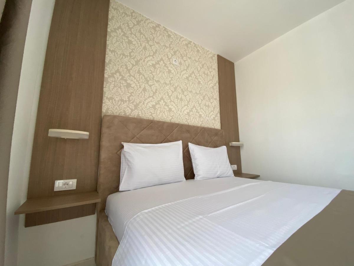 Apartments Vila Sara M Ulcinj Eksteriør bilde