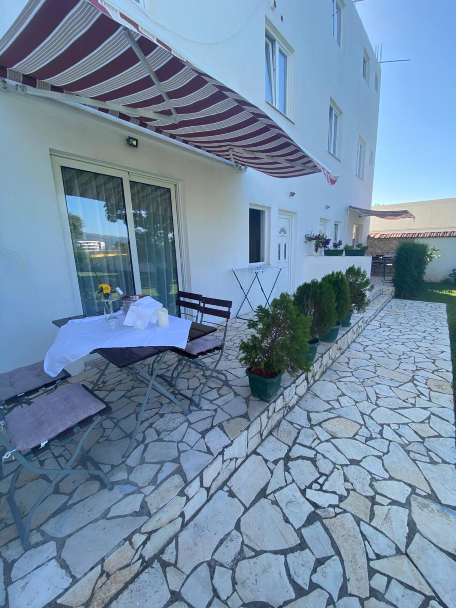 Apartments Vila Sara M Ulcinj Eksteriør bilde
