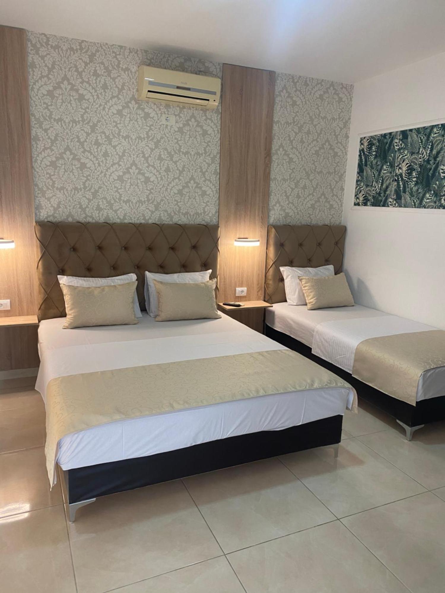Apartments Vila Sara M Ulcinj Eksteriør bilde